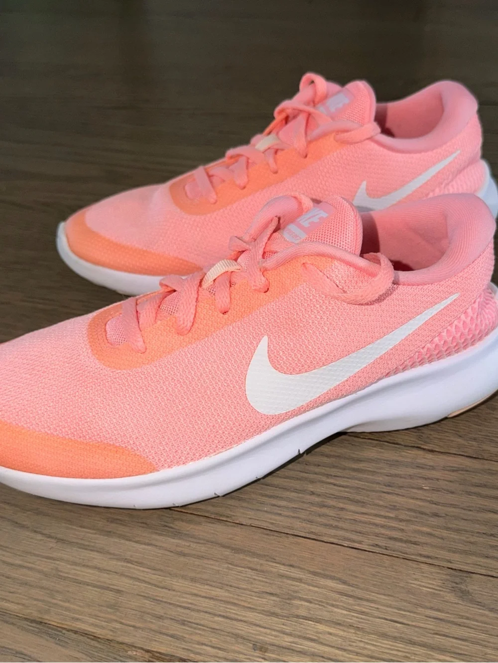 Nike Women's Pink Coral Flex Experience RN Sneakers - Size 7